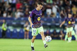 世体：卡萨多可能代替佩德里出战 莱万和奥尔莫不太可能首发