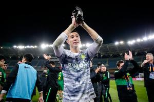 侯森致谢球迷：虽然之前和球迷有些不愉快 但我们缺不了大家支持