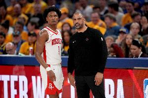 乌度卡：阿门清楚自己更有侵略性能有多大影响 他的进攻担子很重