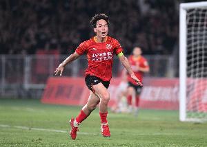 直播吧独家对话邦本宜裕：很荣幸担任铁人队长 球员基本功很重要