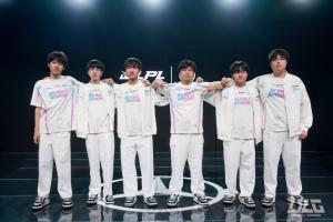 是阿Bin吗？LPL爆料人：blg有个选手肯定离队，还有个极大概率离队