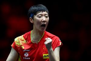 王曼昱：比赛从第1场开始就非常激烈 分分钟就有可能输掉比赛的球