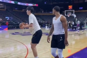 今日G联赛首秀！撕裂之城混音球员赛前热身 杨瀚森试投三分2中1