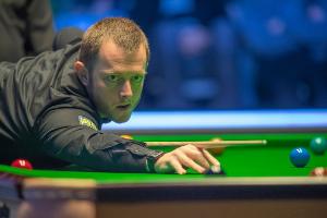 马克·艾伦4-2击败希金斯，晋级利雅得狂欢季斯诺克锦标赛4强