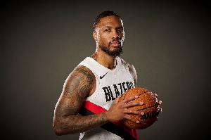 利拉德：现在开拓者的阵容是我一直期待的 我会为回归做好准备