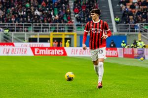 巴特萨基：我感觉自己更重要了因为感受到队友的信任 我渴望进球