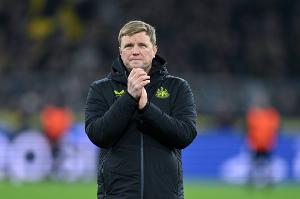 埃迪·豪回应波普失误送礼：他多次拯救我们 我肯定会支持他