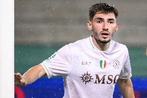 米体：那不勒斯中场吉尔莫可能需要进行耻骨手术，预计将缺席45天