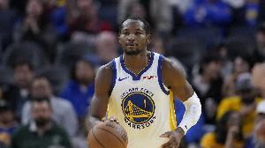 中规中矩！库明加8中4拿到10分1板2助