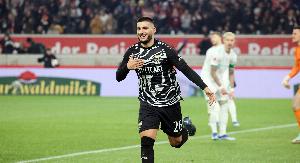 翁达夫为斯图加特连续打进6粒德甲进球，创俱乐部历史纪录