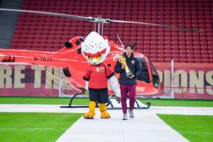 海港三连冠 四星耀申城！上海海港足球俱乐部召开2025赛季总结会