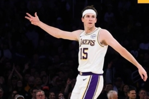 里夫斯当选封面人物！湖人发布赢球海报：豪取7连胜