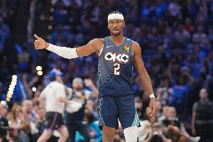 开赛季20胜1负目前12连胜！美媒：到底谁能阻止雷霆卫冕啊