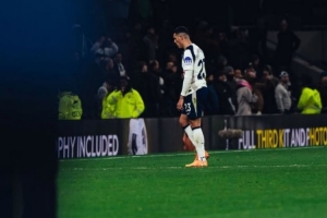 波罗回应批评：无法容忍球迷对我的队友不尊重，我爱真热刺球迷