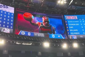 原来小卡面对包夹强行绝杀热火失败这一幕，上赛季对雷霆也曾发生过！