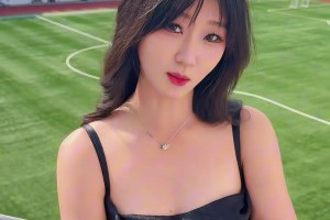 当年邵佳一上演“邵式弧线”绝杀恒大令天河体育场鸦雀无声