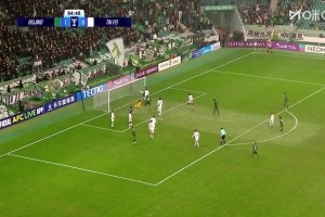 脚法控制！工体实拍：张玉宁禁区内包抄右脚端射打破僵局