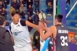 孔祥宇：比尔赛季报销，在我心中这是赛季离谱程度排第一的