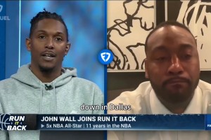 变胖了！沃尔谈浓眉：伤病是比赛的一部分，你无法控制