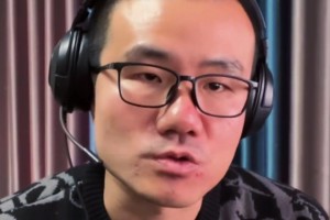 网友问詹俊：斯洛特圣诞前会下课吗，希望滕哈赫来詹俊无语了