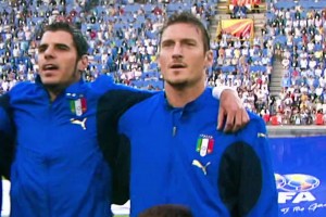 能进26年世界杯吗？世界杯官方回顾曾经的意大利豪华阵容