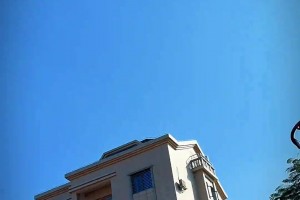 郭艾伦体测80KG卧推12个，最后感觉有点力竭了！