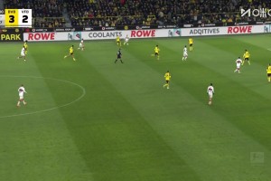 子龙配诸葛！阿德耶米拜尔撞墙配合，前者轻松推射破门