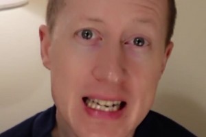 英国足球哥：都在让斯洛特下课，但现在谁能取代他？