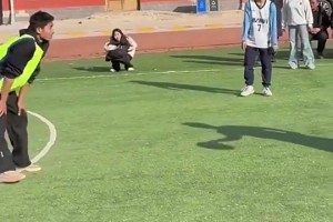 大二学生在学校篮球赛头部撞墙导致高位截瘫后续...