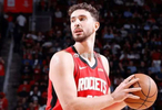 火箭8换1交易亏了？当初被认为是今夏最成功的交易，或成给人养老