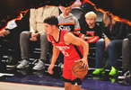 火箭半场59-50领先太阳，阿门霍勒迪各砍12分